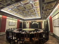 -梅龙镇酒家(南京西路总店)