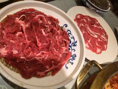 -小天鹅火锅·一线江景洪鼎旗舰店(洪崖洞店)