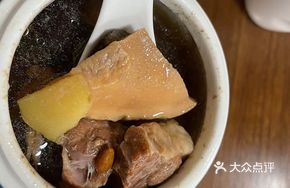 Stewed Abalone with Pork Trotter
