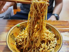 担担面-梁记肥肠粉(宽窄巷子店)