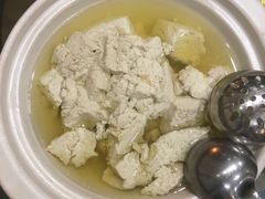 -石磨豆花家常菜·牦牛排土火锅