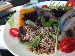 牛肉藜麦沙拉-Nectar One Cafe(勇烈路n1店)