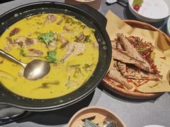 黄牛肉炖粉皮-俏立方·15年新楚菜