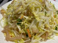 白菜心拌蜇皮-旺角小渔村(二马路店)