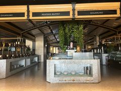 -川骄海鲜自助(王府井奥莱UP TOWN店原世界之花店)