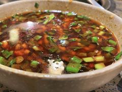 -肖肖酸萝卜鱼火锅(总店)