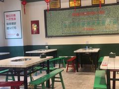 -晓彭肥肠鸡·泡椒鸡火锅(水木天地店)