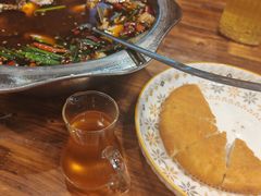 -乡土特色.冷锅鱼.牦牛肉汤锅