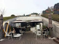 -UNI UNI(环亚凯瑟琳店)