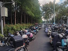 -秀沿路(地铁站)