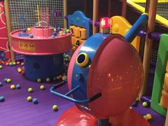 -酷洛小镇(步步高新天地购物广场店)