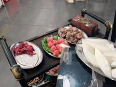 -牛一煲美食(江高店)