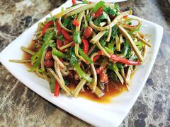 -王虎成猪排骨烩菜非物质文化遗产传承馆