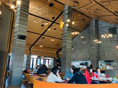 大堂-WOLFGANG PUCK KITCHEN & BAR(迪士尼小镇店)