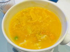 -品海楼·大连海胆锅贴馆(东港店)