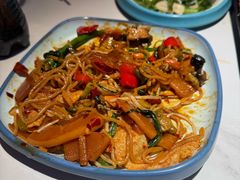 -柳喜辣·烧烤酒局(跃进总店)