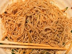 -肥肥虾庄·金牌油焖大虾(杨园滨江时代walk店)
