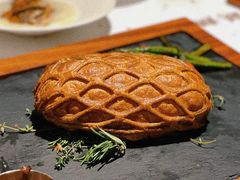 惠灵顿牛排-水·餐厅