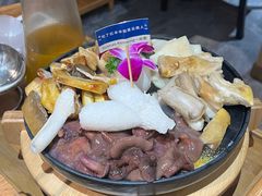 -一朵菌·野生菌探索家火锅(南亚店)