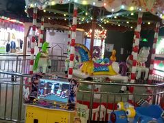 -泰州时尚莱迪购物广场(坡子街商业步行街店)