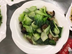 -渔中舟海鲜大排档(普陀沈家门店)