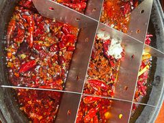 -周小明火锅(黑金冠社区店)