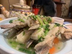 手抓羊排-新粤新疆菜清真餐厅(拱北店)