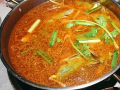 -野山舂·贵州现舂酸汤牛肉(民生路店)