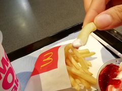 -麦当劳(清远大道得来速店)
