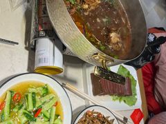 -丁里羊肉小镇(天鹅湖总店)