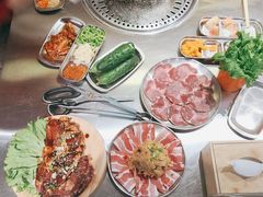 -马路牙子烧烤音乐酒馆(望京店)