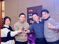 -车水马龙3M汽车贴膜冠军店隐形车衣改色膜(漕宝路中环店)