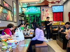 -绿柠食堂(北外滩店)