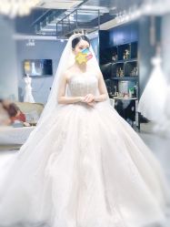 点击看大图 -艾米丽婚纱礼服