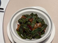 -八府香鸭·啫啫煲(华山路店)