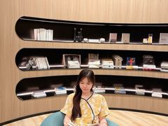 -涨巢·潮玩水疗局