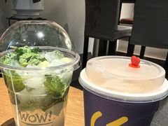 -WOW coffee