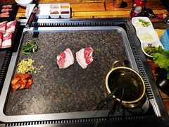 -小花猪韩式石板烤肉