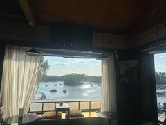 -东岸Cafe 爵士俱乐部