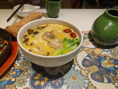 -云海肴·汽锅鸡·云南菜(天山百盛优客店)