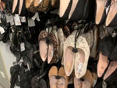 -H&M(鹏欣水游城店)