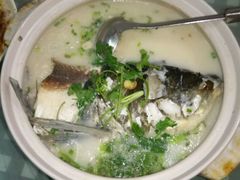 -天乐农家鱼头王(天目湖店)