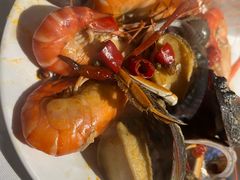 -领鲜活海鲜榴莲自助火锅(东门店)