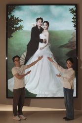 -乐派诗婚纱摄影