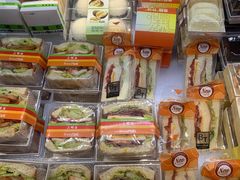 -面包新语(龙湖·西宸天街店)