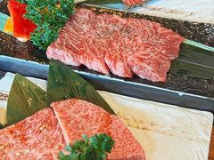 -炼火烤肉店