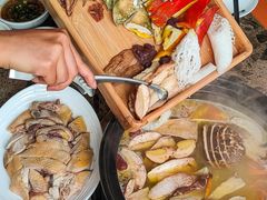 -一朵菌·野生菌探索家火锅(南亚店)