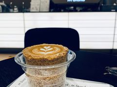 燕麦曲奇拿铁-M Stand(北京平安幸福中心店)