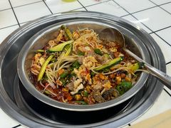 -周良天山牛杂城(天山路总店)