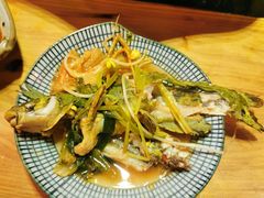 -野山舂·贵州现舂酸汤火锅(鸿通城店)